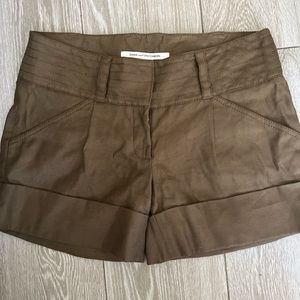 Diane Von Furstenberg Olive Khaki Linen Blend Cargo Shorts